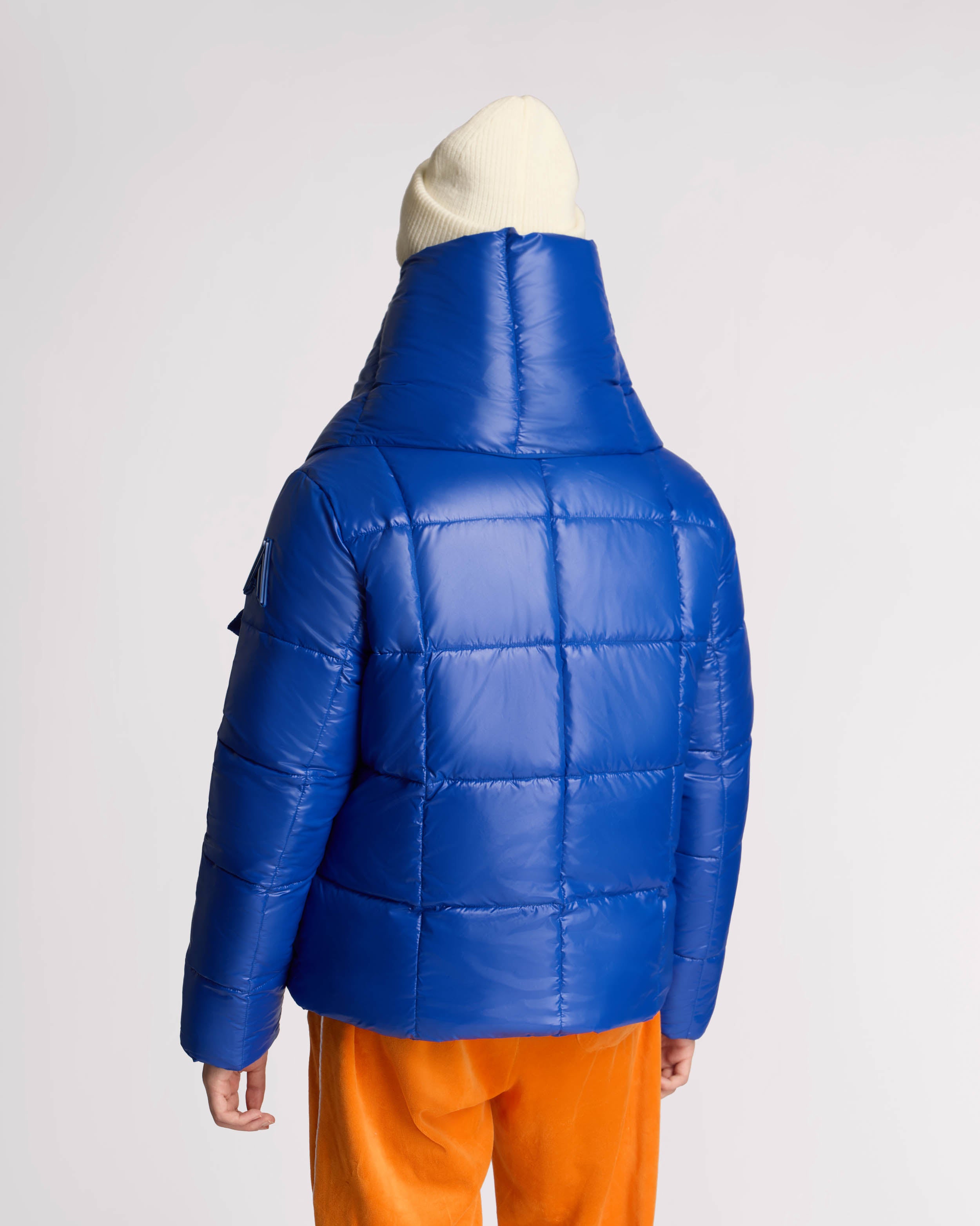 Winekka 2-in-1 Reversible Puffer with Oversized Removable Scarf