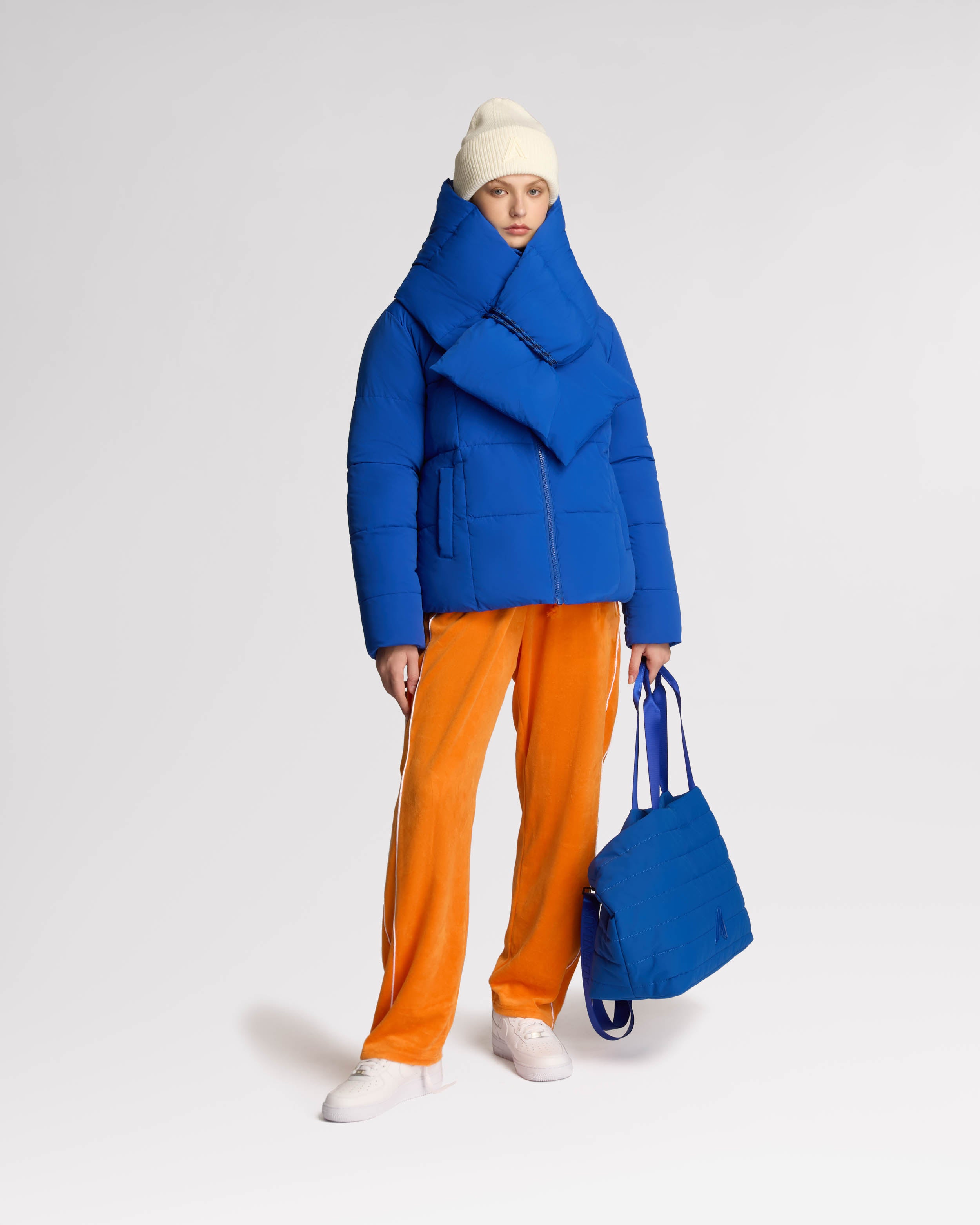 Winekka 2-in-1 Reversible Puffer with Oversized Removable Scarf