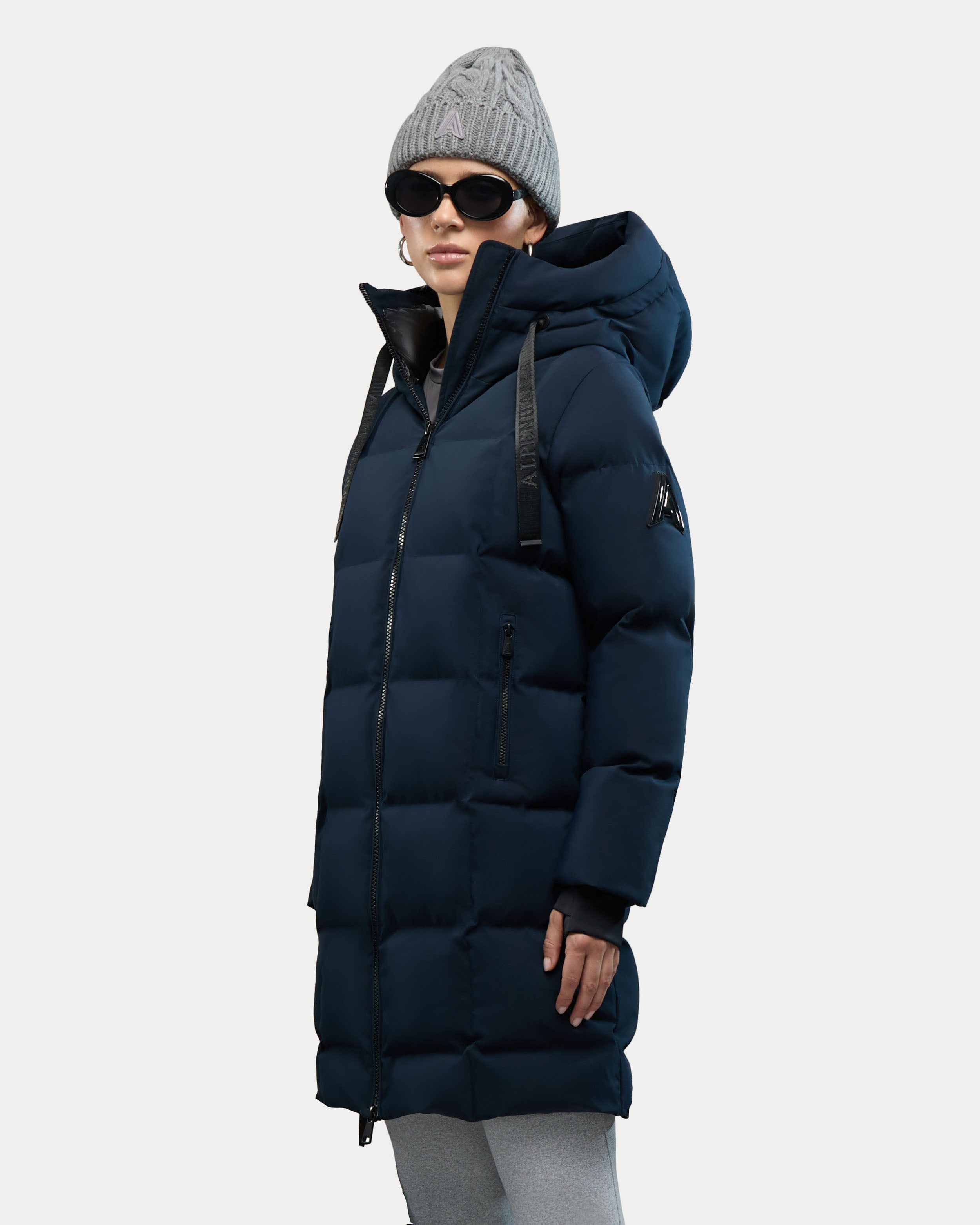Cluze Mid-Length Puffer with Square Quilting