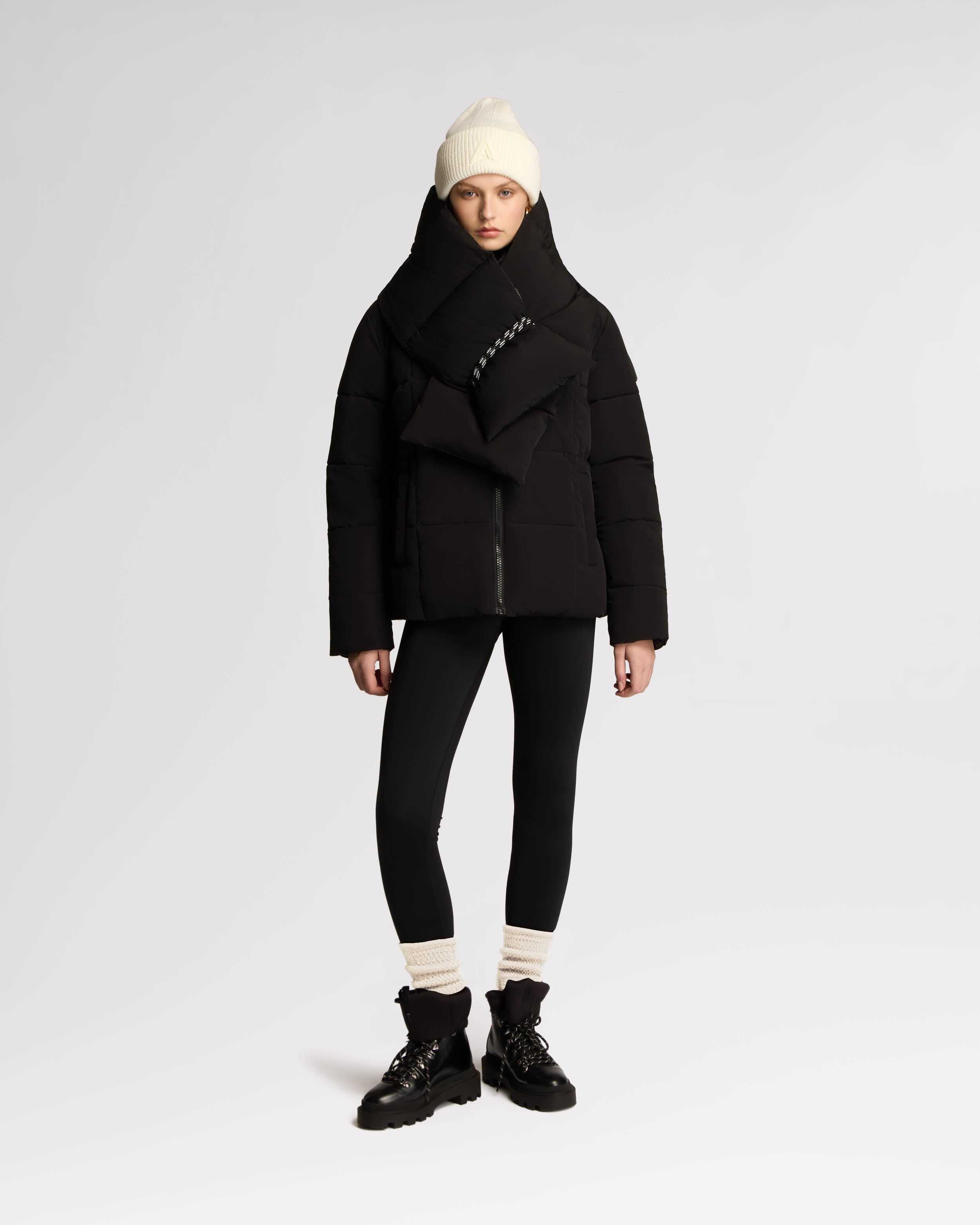 Manteau Matelassé Réversible 2-en-1 Winekka avec écharpe Surdimensionnée Amovible