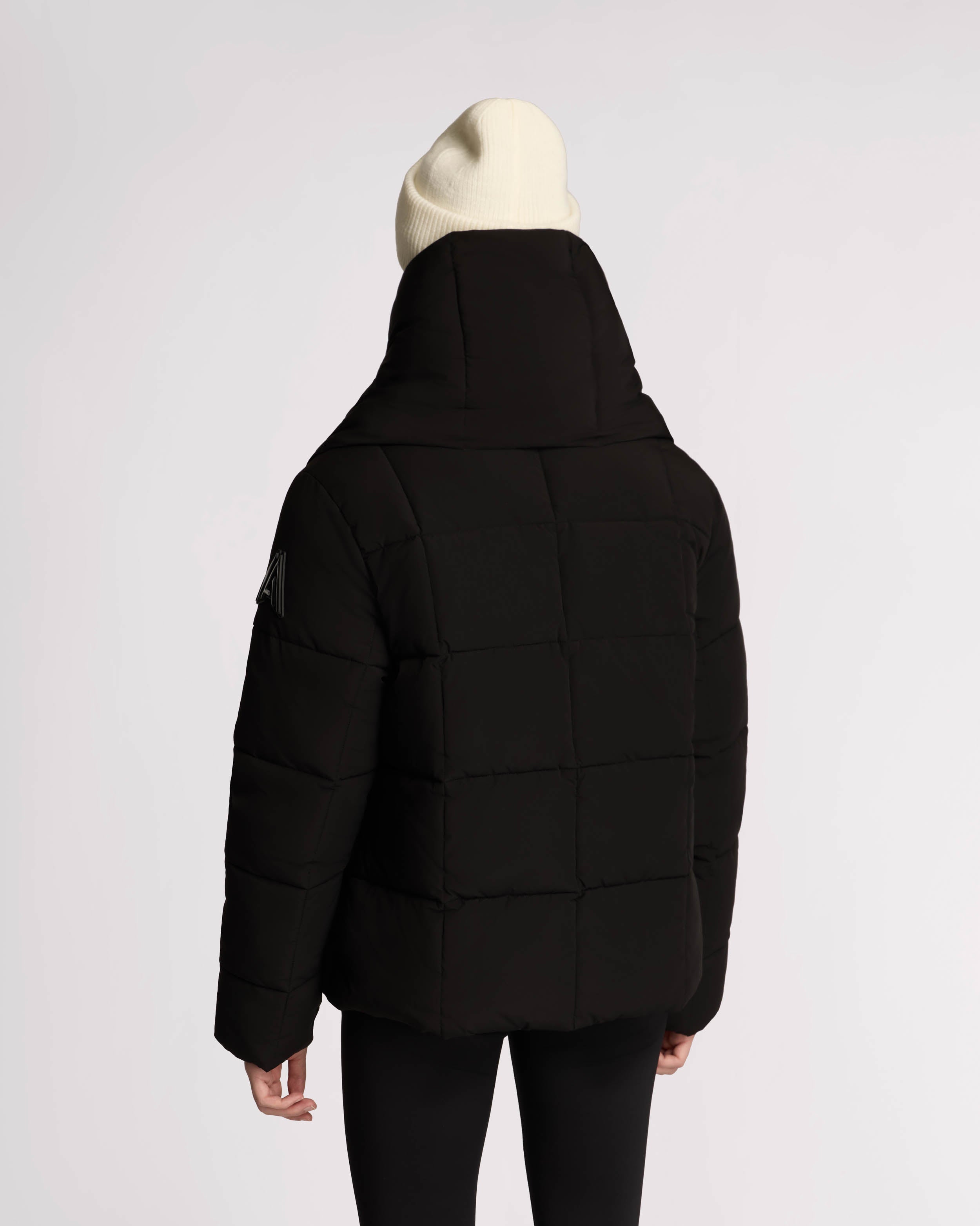 Manteau Matelassé Réversible 2-en-1 Winekka avec écharpe Surdimensionnée Amovible