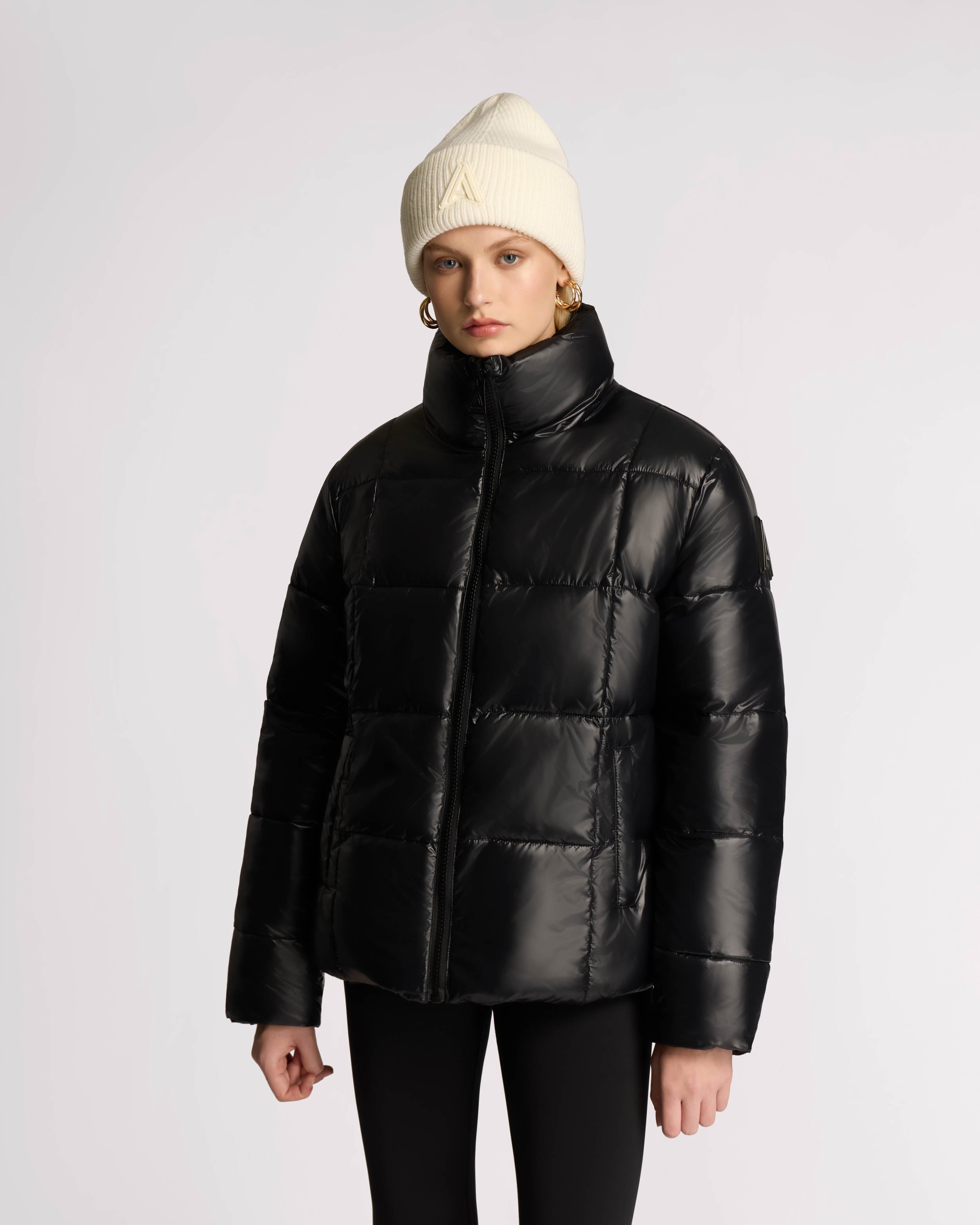 Manteau Matelassé Réversible 2-en-1 Winekka avec écharpe Surdimensionnée Amovible