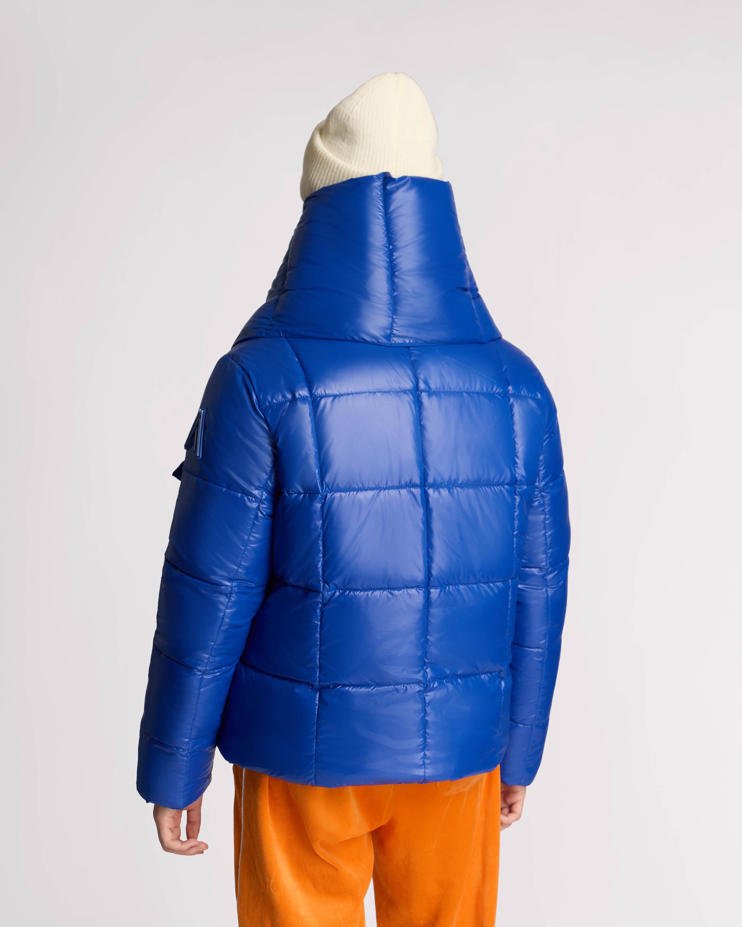 Manteau Matelassé Réversible 2-en-1 Winekka avec écharpe Surdimensionnée Amovible