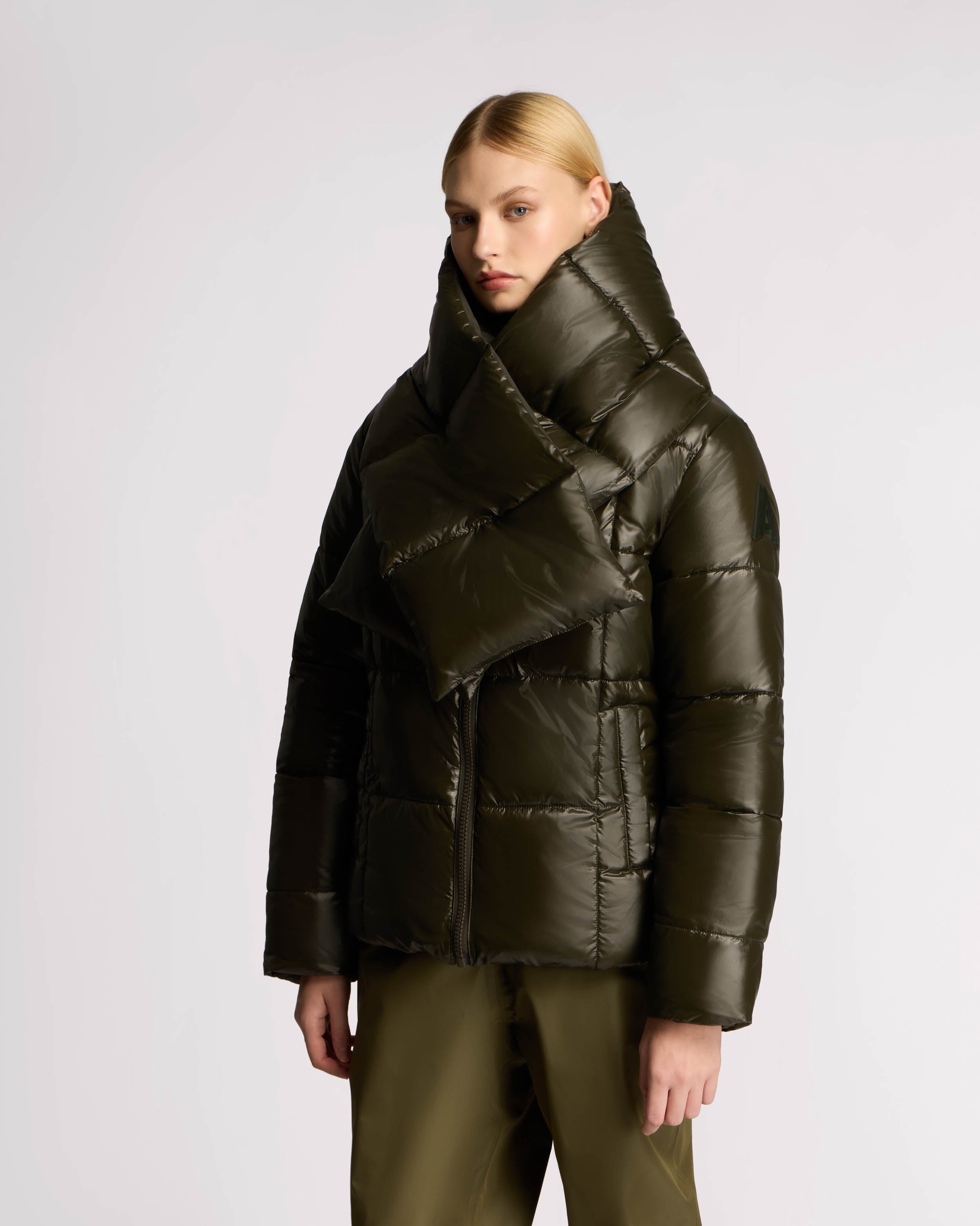 Winekka 2-in-1 Reversible Puffer with Oversized Removable Scarf