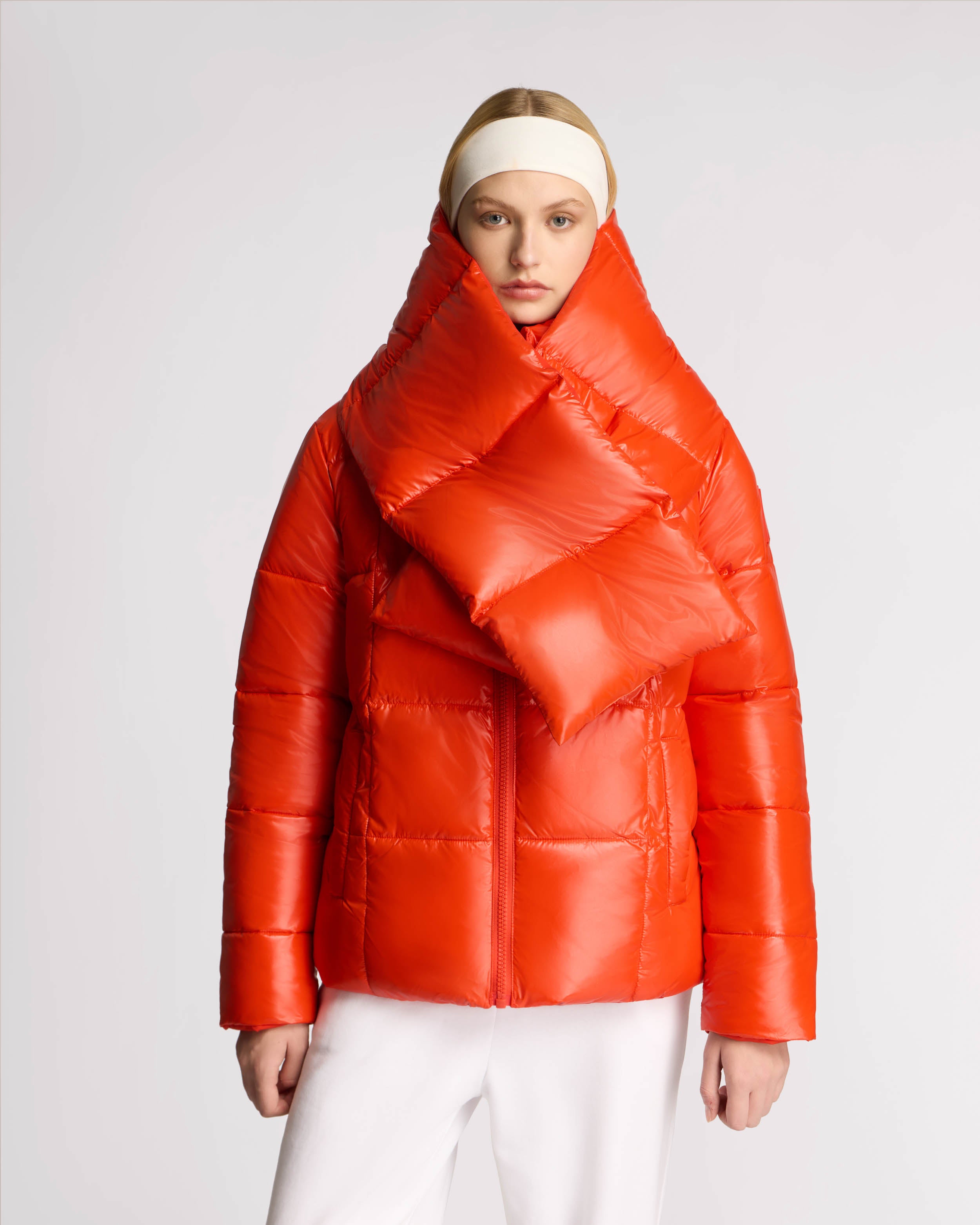 Manteau Matelassé Réversible 2-en-1 Winekka avec écharpe Surdimensionnée Amovible