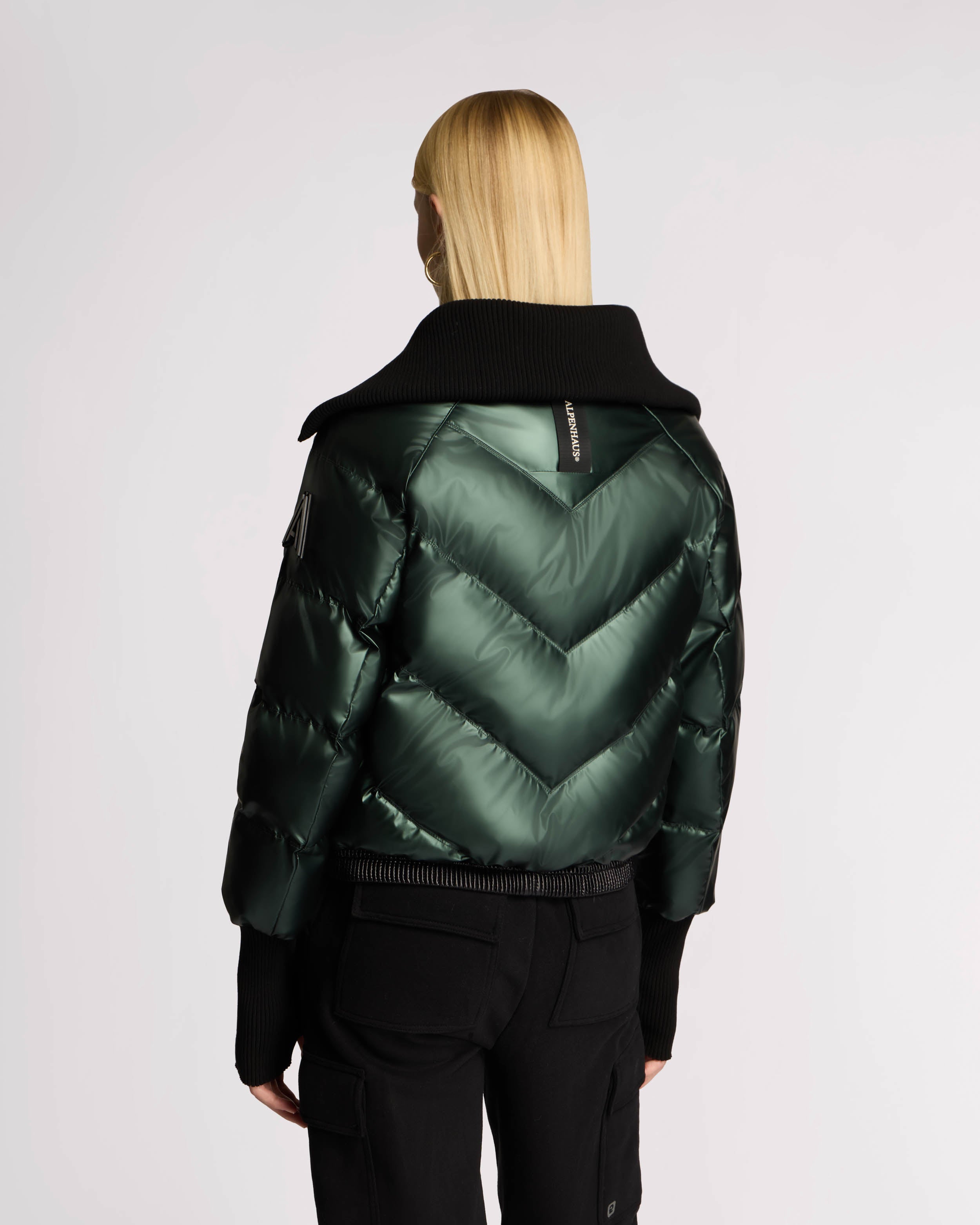 Morinway Short Puffer Bomber with Oversized Rib Knit Collar