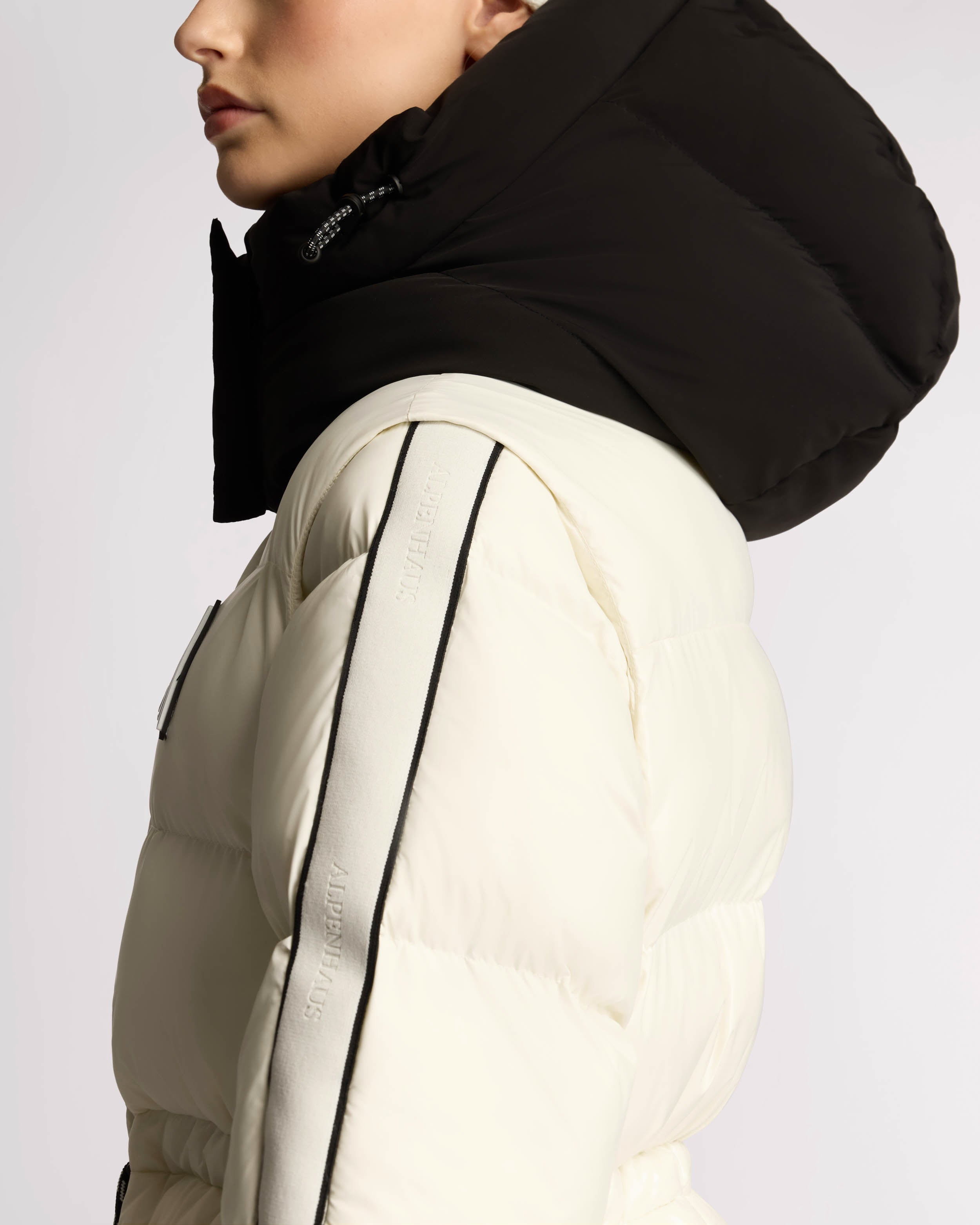 Tingwick 2-in-1 Maxi Puffer with Removable Sleeves