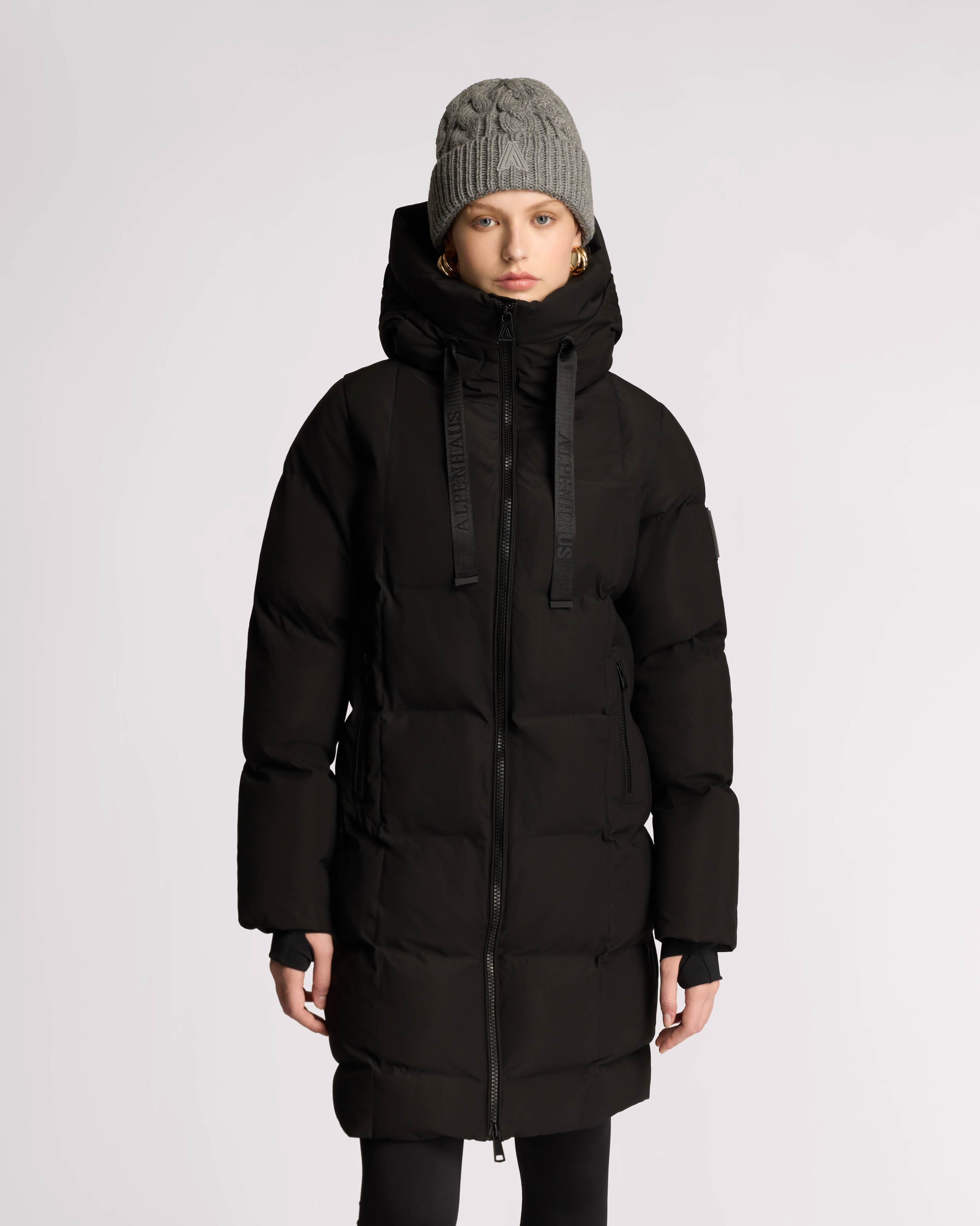 Cluze Mid-Length Puffer with Square Quilting