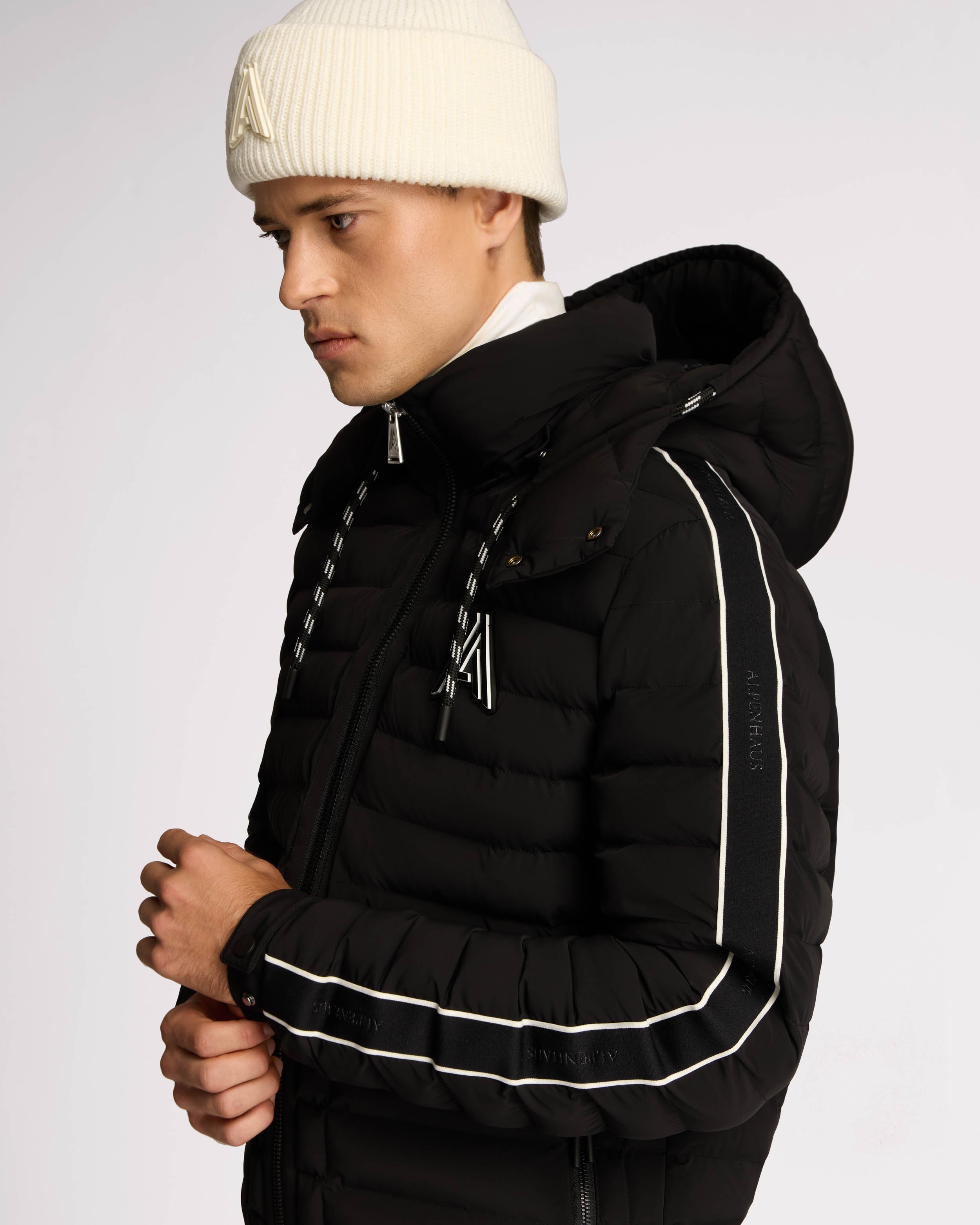 Uriage Lightweight Bomber Puffer with Removable Hood