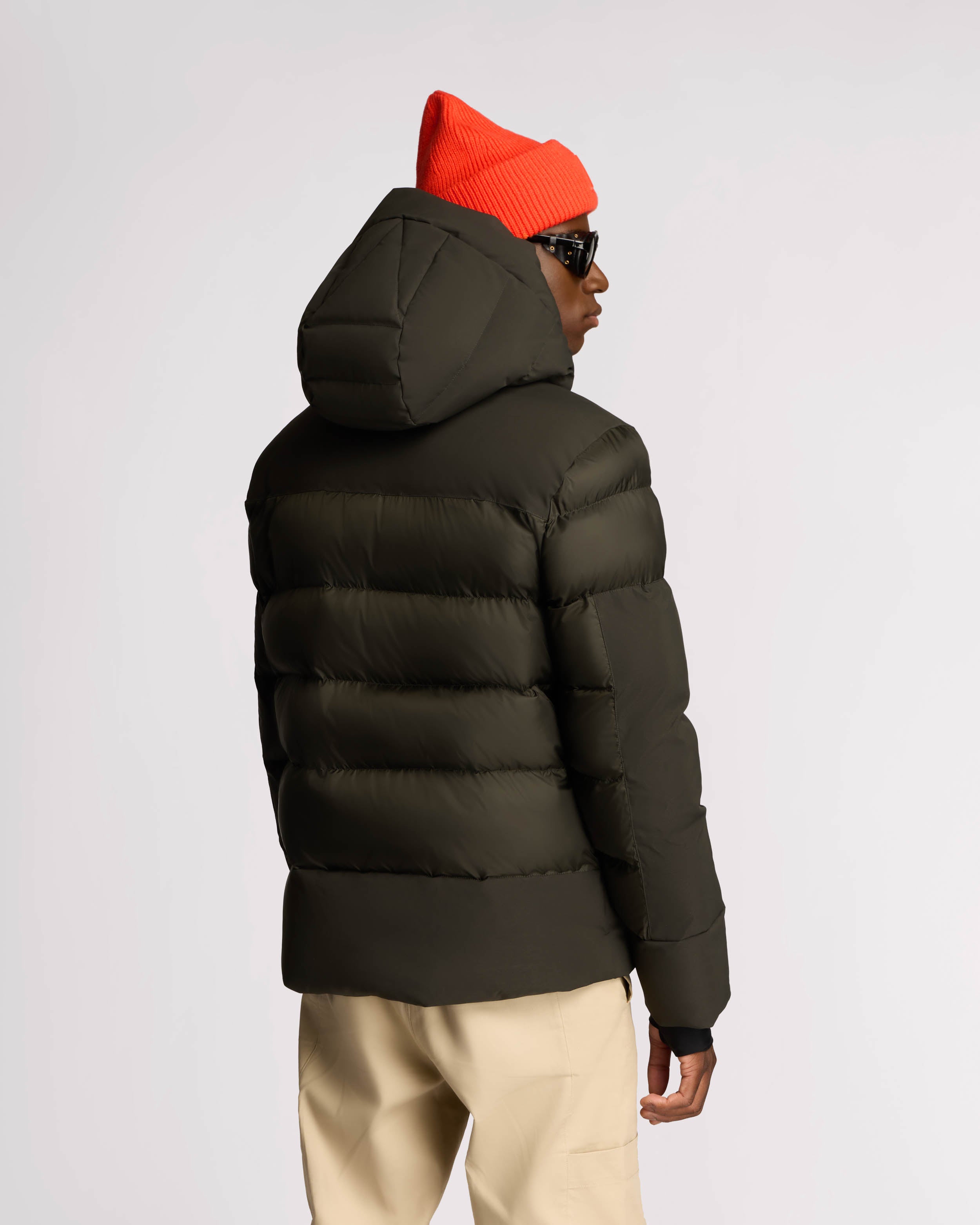 Barren Heavyweight Multi-Tone Puffer with Semi-Lustrous Finish