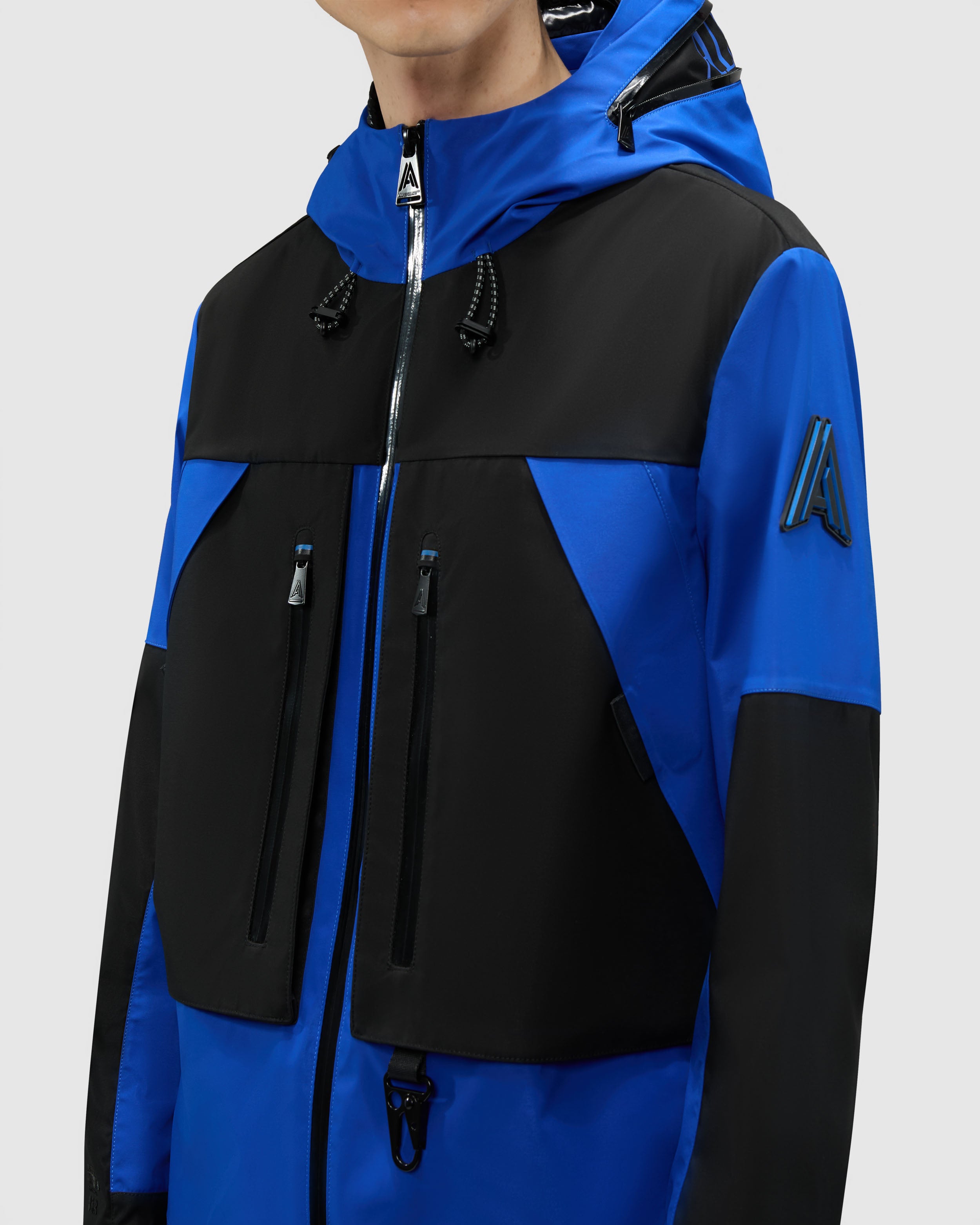 Vallandry Windbreaker with Extendable Hood