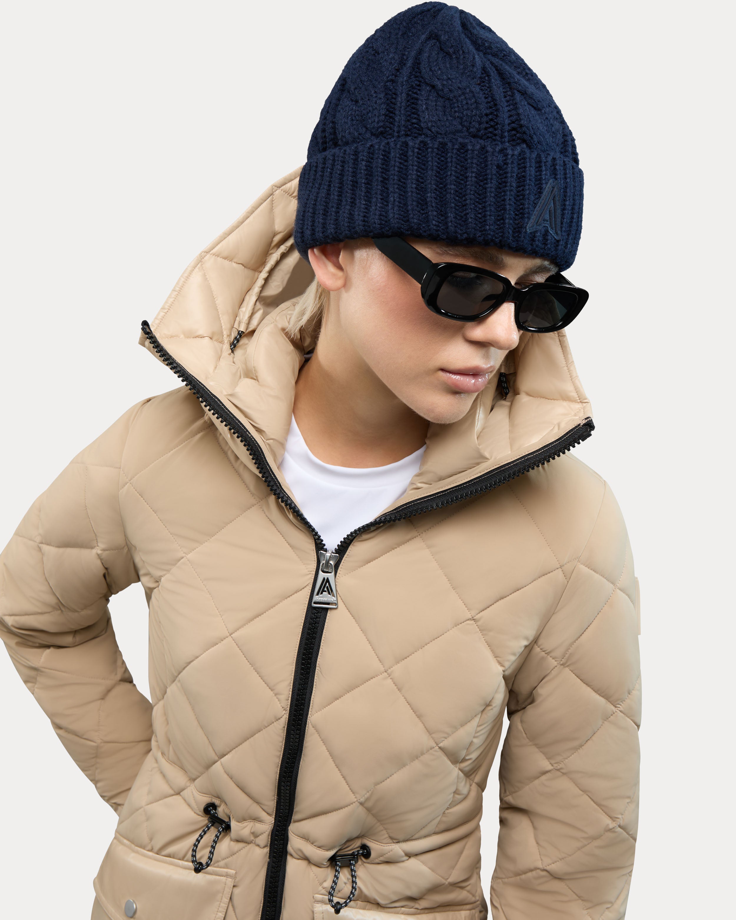 Arly manteau bouffant léger hybride allongé pour femme