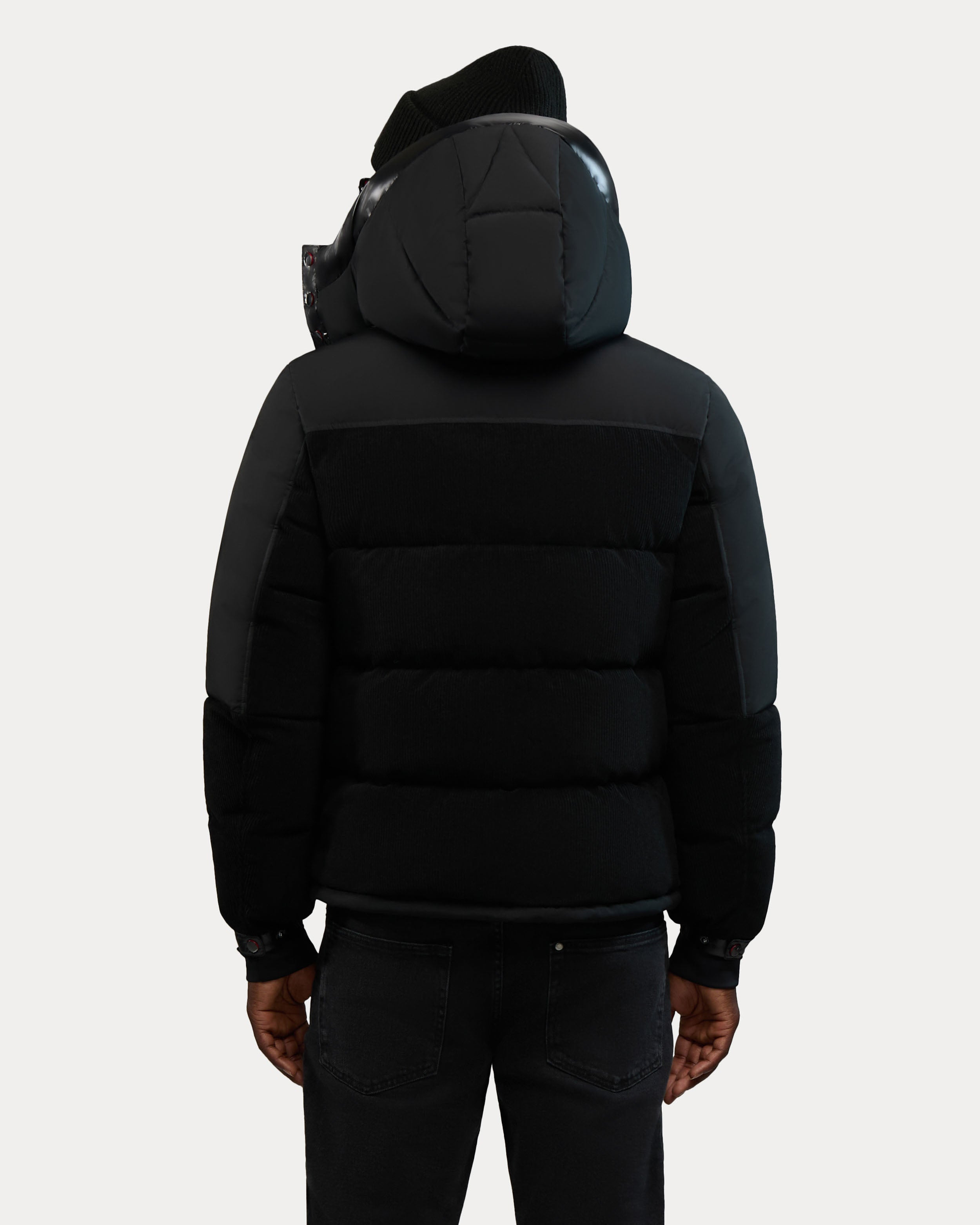 Chamonix Veste Bouffante en Velours Côtelé avec Details Contrastés pour Hommes 