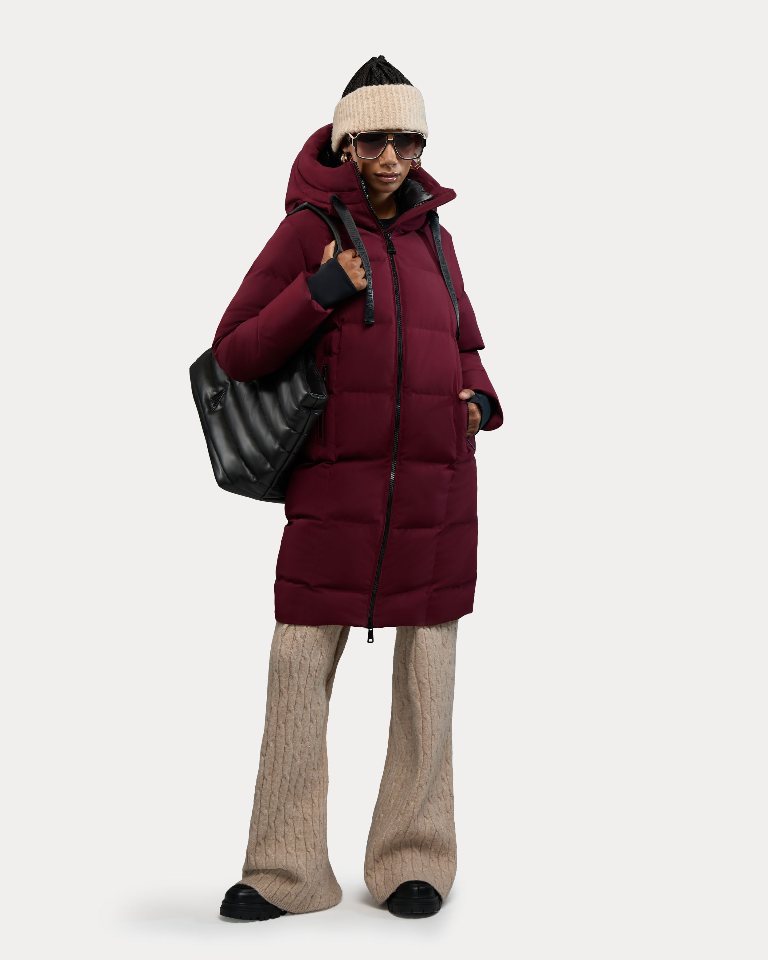 Cluze Mid-Length Puffer with Square Quilting
