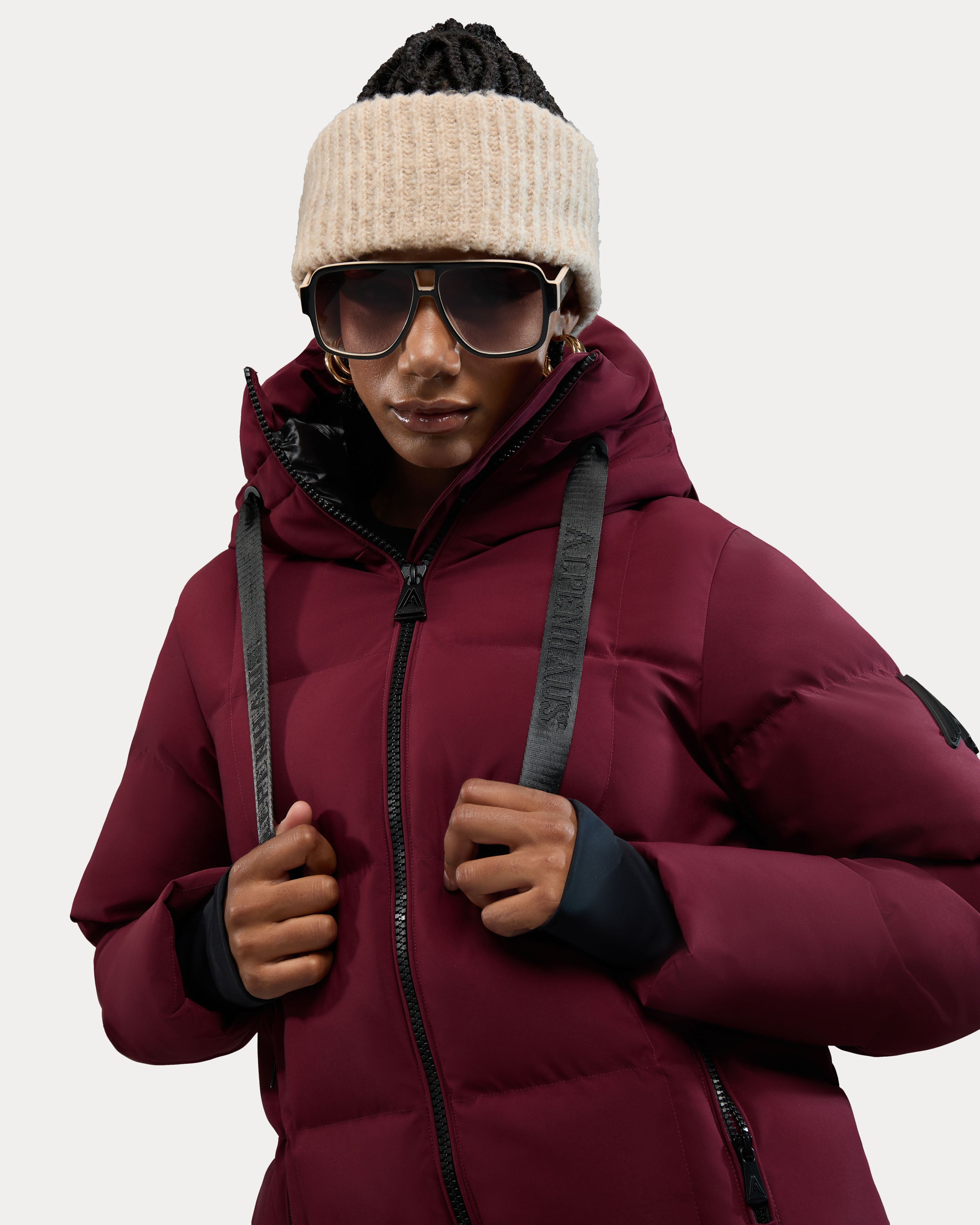 Cluze Mid-Length Puffer with Square Quilting