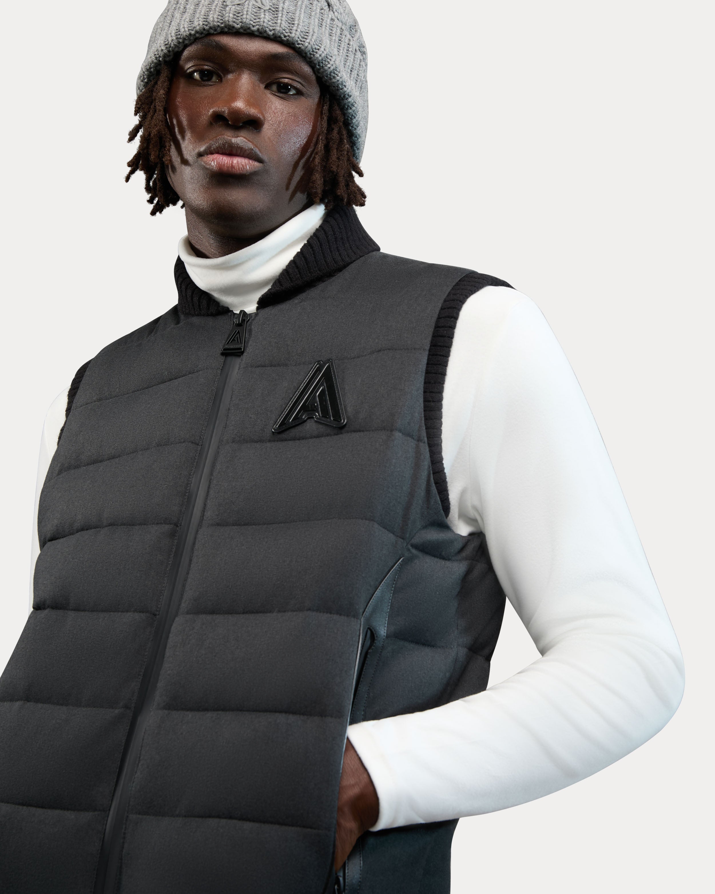 Germain Veste pour Hommes en Tissu Doux et Brossé avec Details Côtelés 