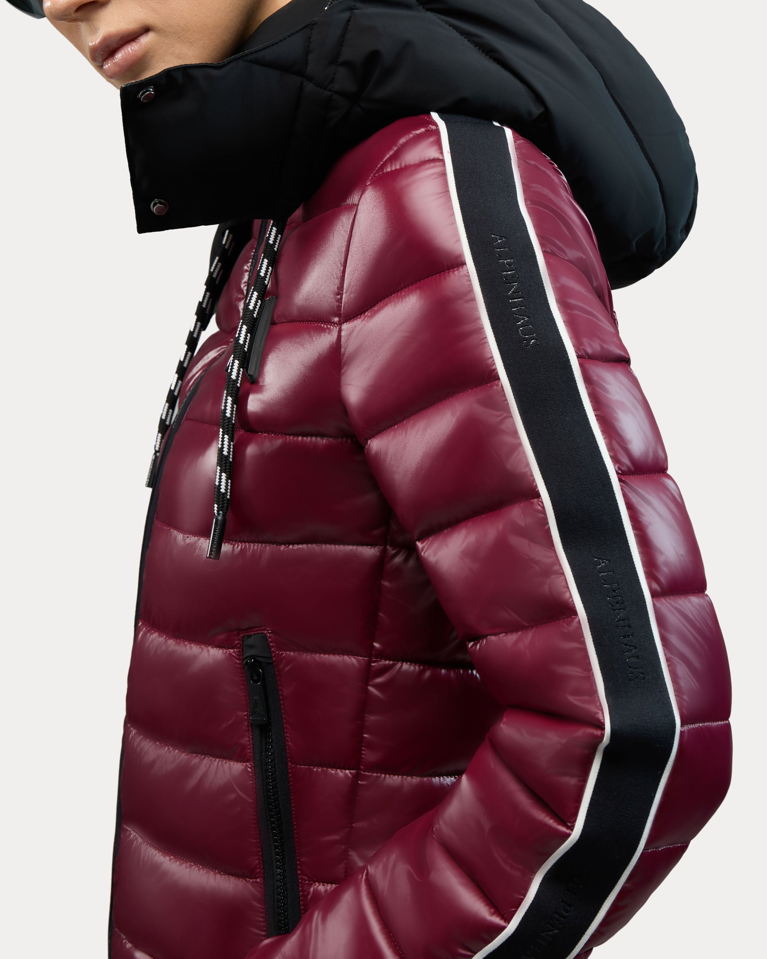 Rousset Lightweight Cinched Puffer Jacket with Contrast Detailing