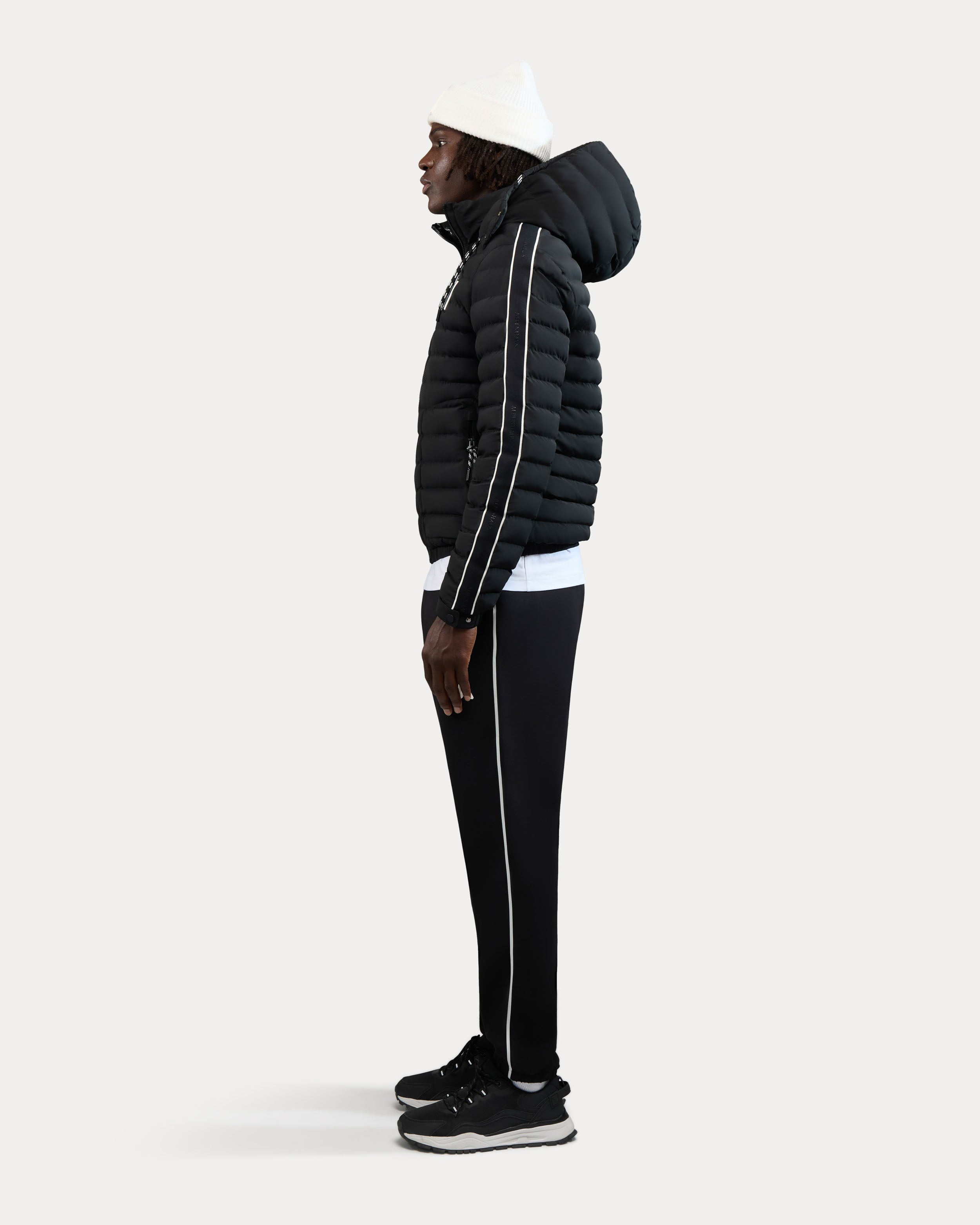 Uriage Lightweight Bomber Puffer with Removable Hood