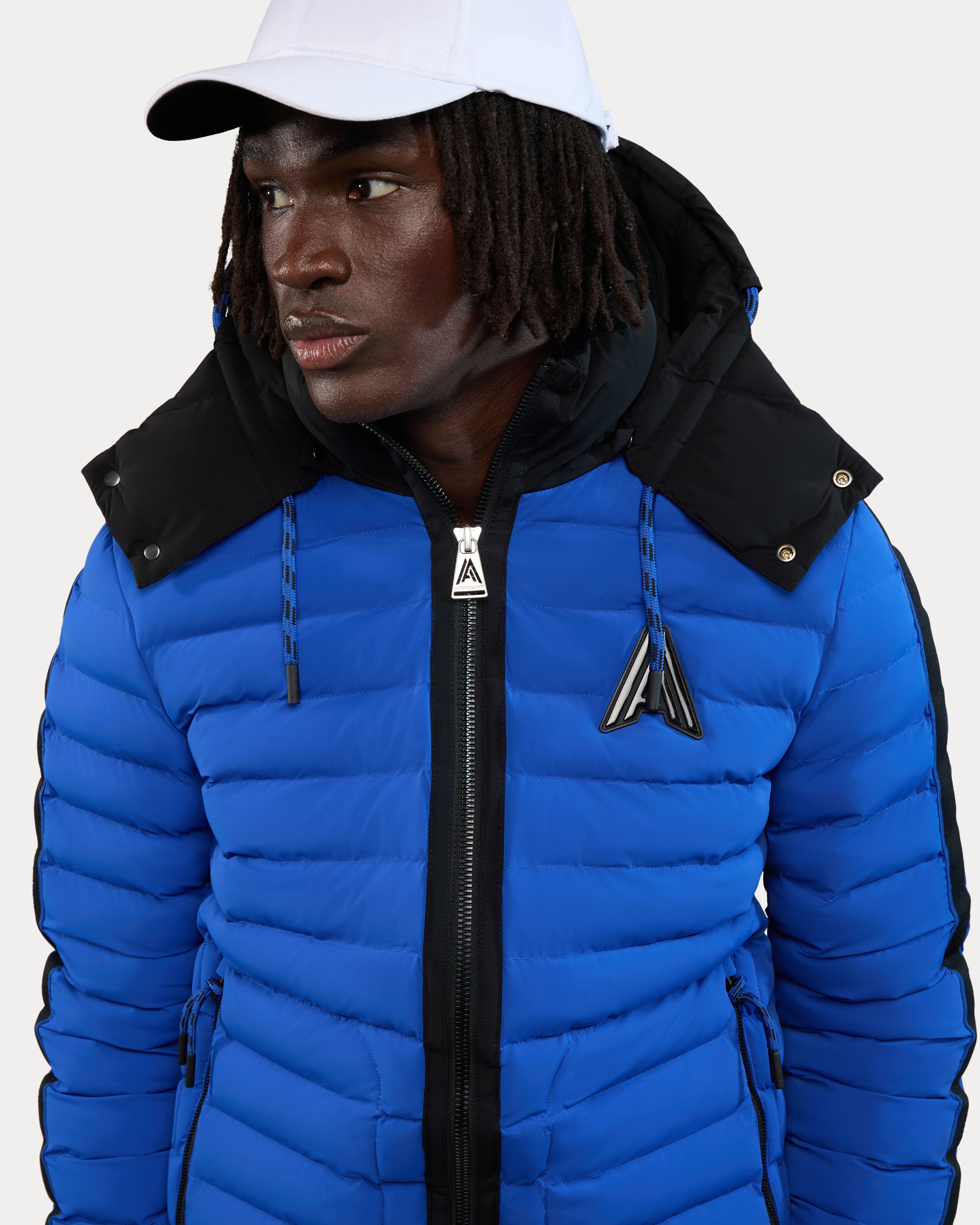 Uriage Lightweight Bomber Puffer with Removable Hood