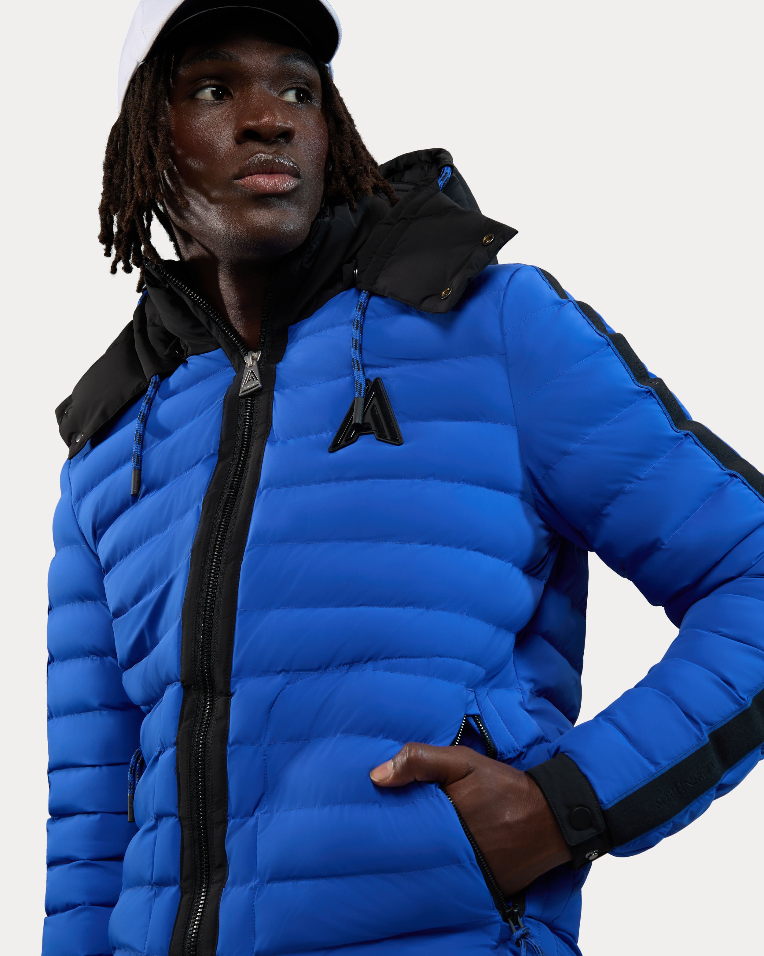 Uriage Lightweight Bomber Puffer with Removable Hood